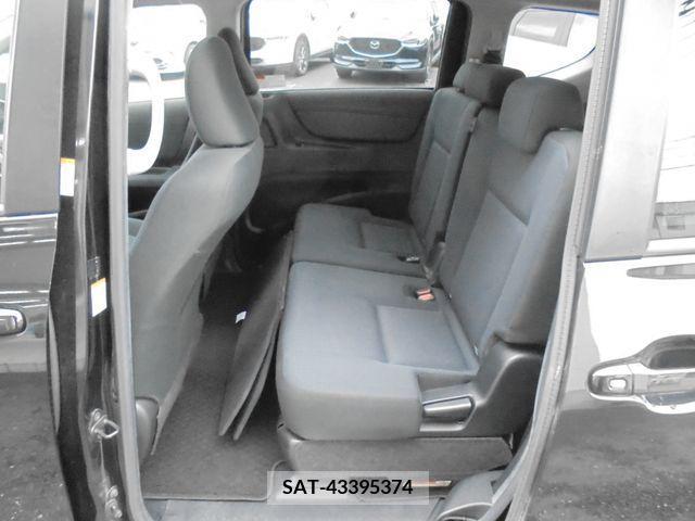 Toyota SIENTA 2018-03 379953-15