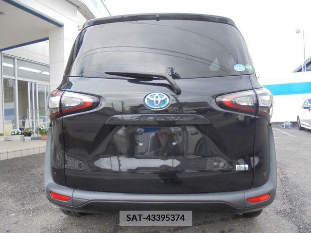 Toyota SIENTA 2018-03 379953-7