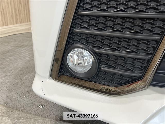 Toyota VELLFIRE 2016-10 379114-25