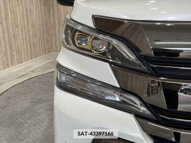 Toyota VELLFIRE 2016-10 379114-23