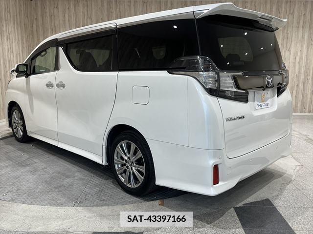 Toyota VELLFIRE 2016-10 379114-20