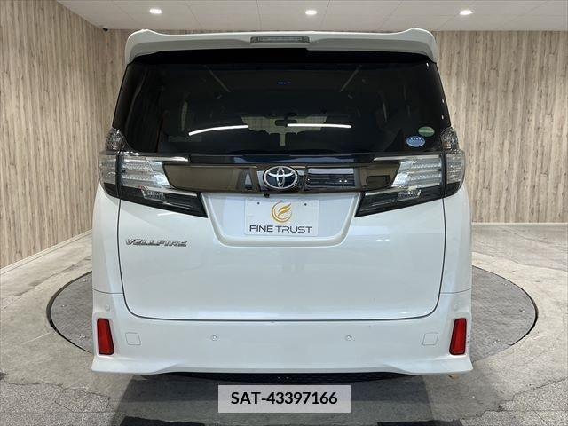 Toyota VELLFIRE 2016-10 379114-18
