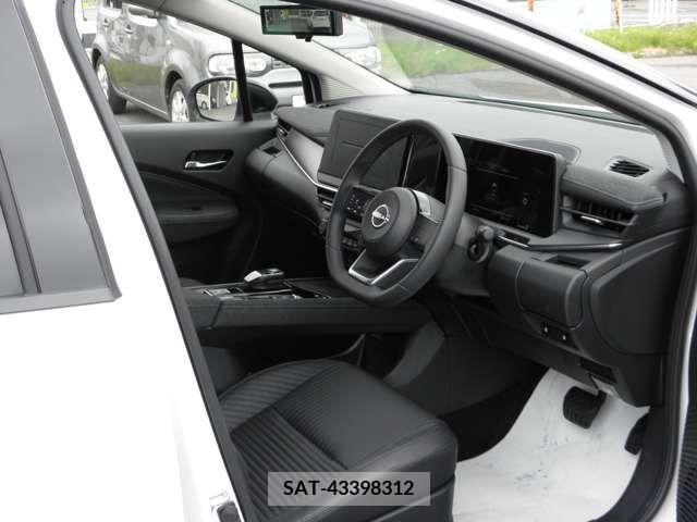 Nissan AURA 2023-09 292968-5