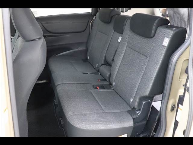 Toyota SIENTA 2021-07 185527-12