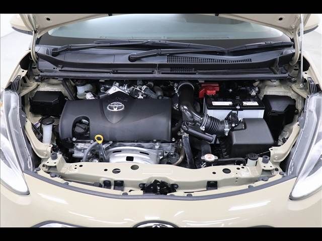 Toyota SIENTA 2021-07 185527-24