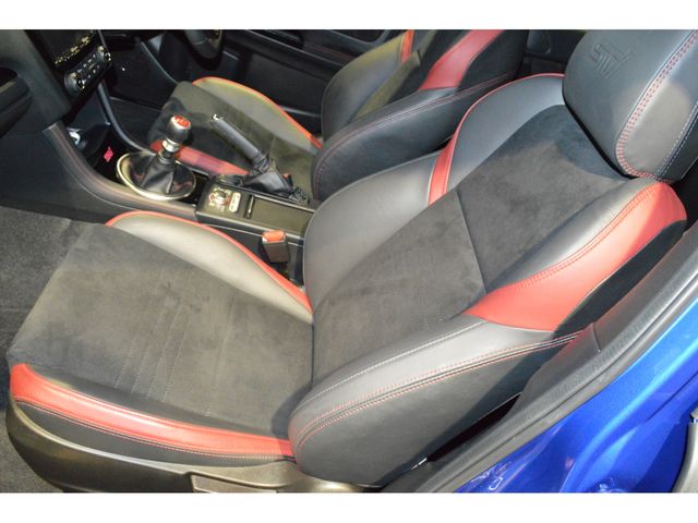 Subaru WRX STI 2019-09 196173-9