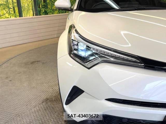 Toyota C-HR 2018-09 216452-13