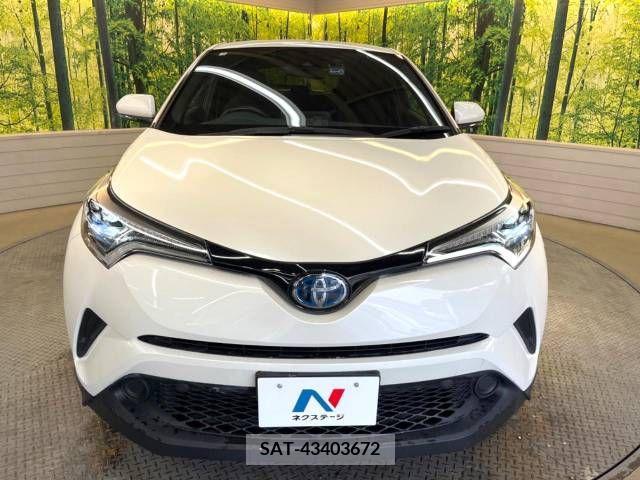 Toyota C-HR 2018-09 216452-15