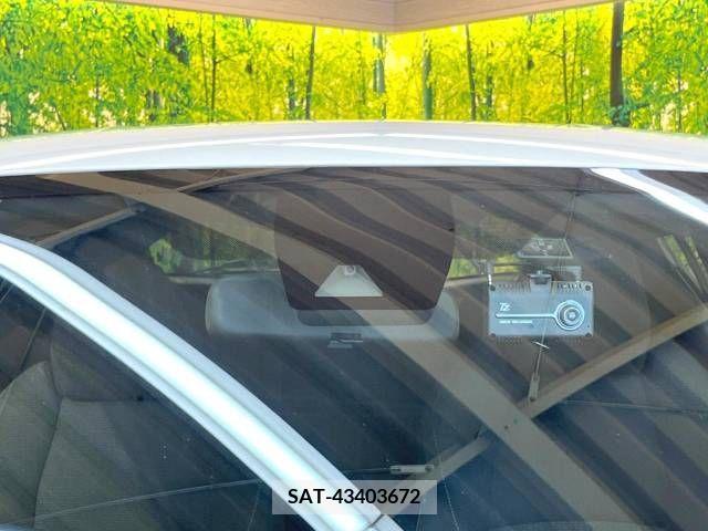 Toyota C-HR 2018-09 216452-4