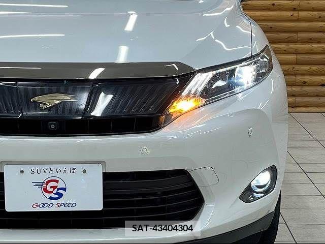 Toyota HARRIER 2014-10 330247-9