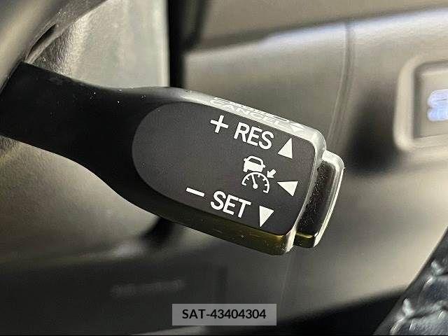 Toyota HARRIER 2014-10 330247-4