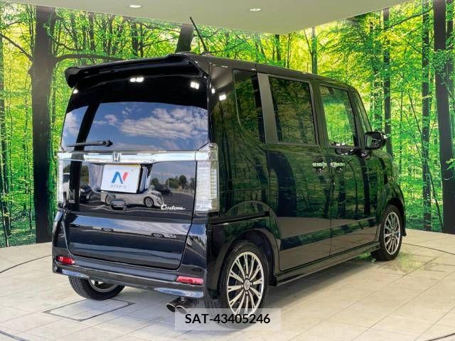 Honda N BOX CUSTOM 2013-12 329087-17