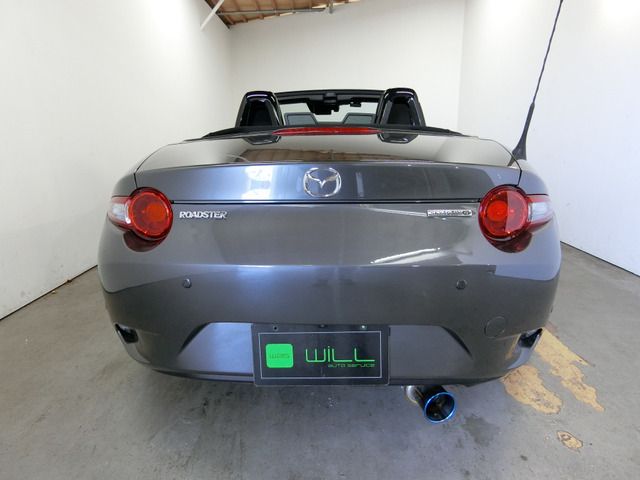 Mazda ROADSTER 2022-03 26775-7