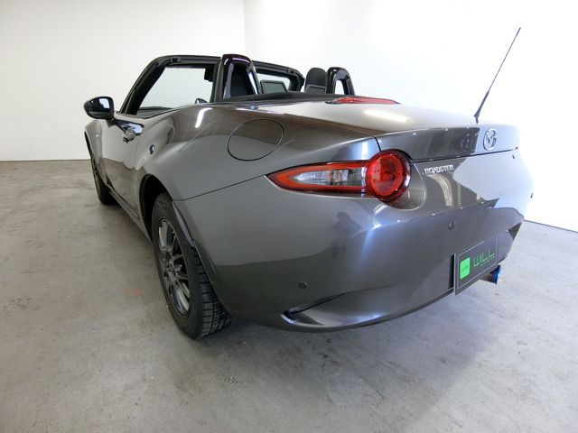 Mazda ROADSTER 2022-03 26775-12