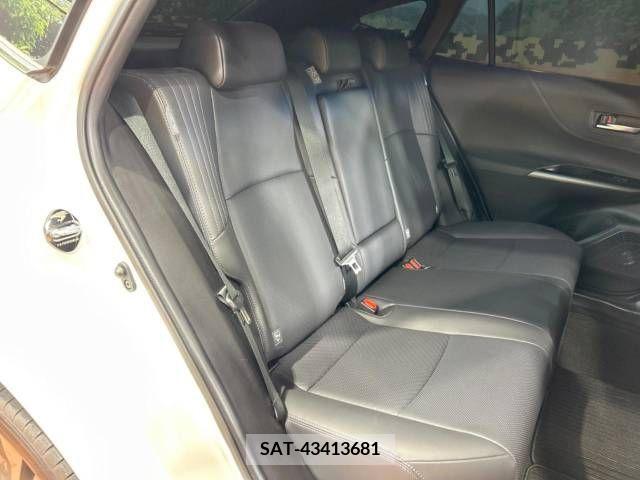 Toyota HARRIER 2021-04 219893-9
