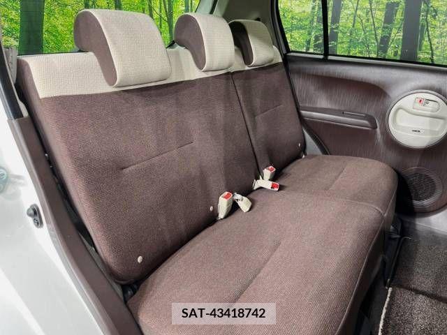 Toyota PASSO 2015-06 308640-9