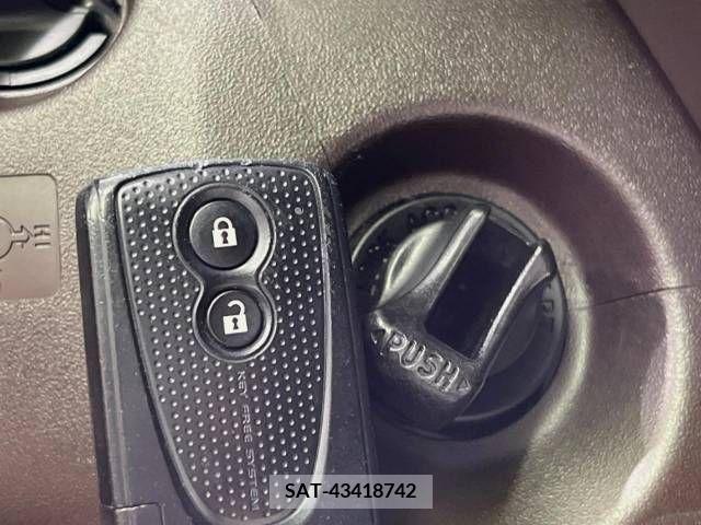 Toyota PASSO 2015-06 308640-5