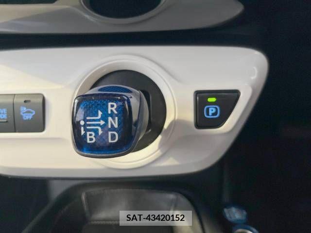 Toyota PRIUS 2016-03 393413-19