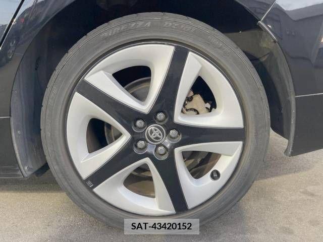 Toyota PRIUS 2016-03 393413-12