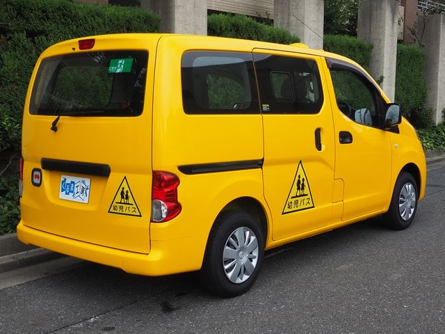 Nissan NV200 VANETTE WAGON 2015-07 10001-25