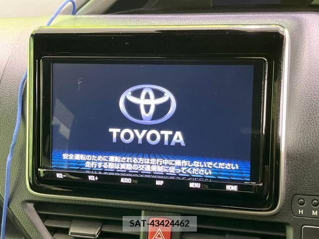 Toyota VOXY 2019-01 378063-5
