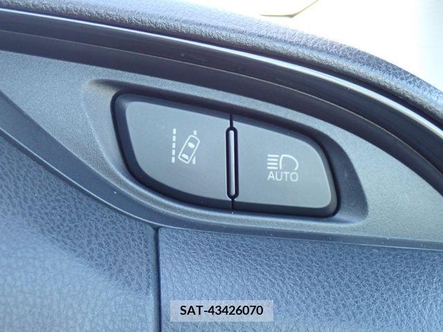 Toyota VITZ 2017-07 204720-13