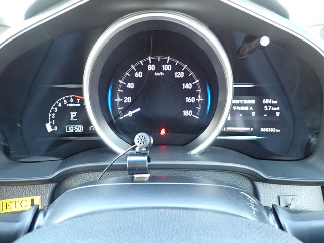 Honda FIT 2018-04 195208-16