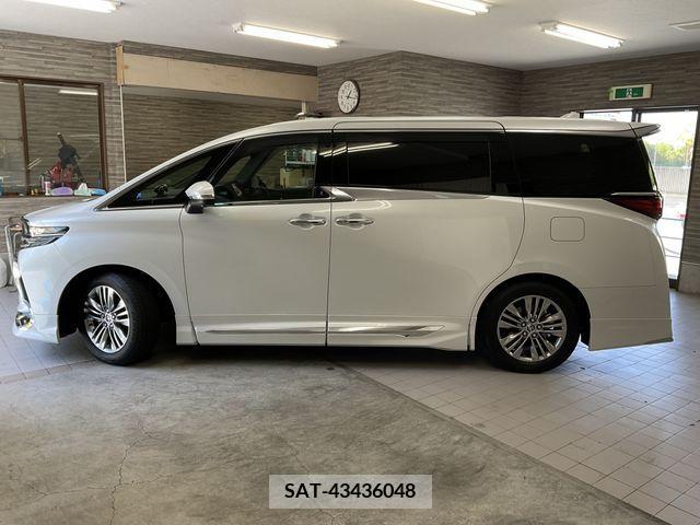 Toyota ALPHARD 2023-10 258907-26
