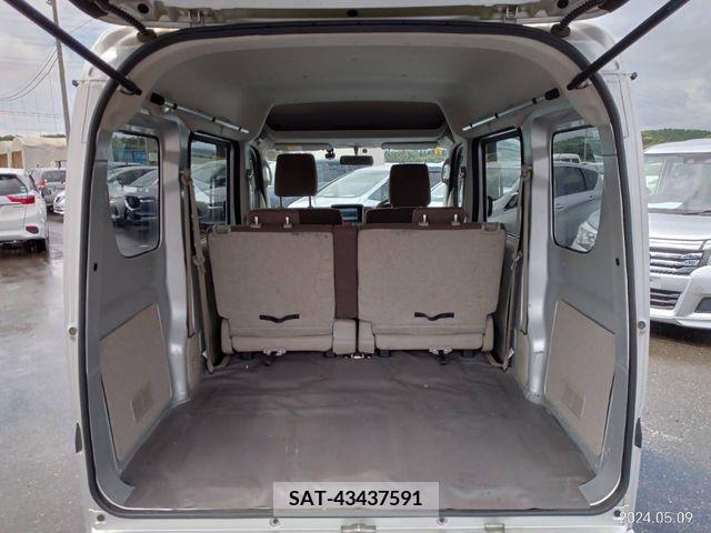 Suzuki EVERY 2019-05 297394-2