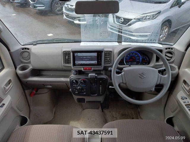 Suzuki EVERY 2019-05 297394-3
