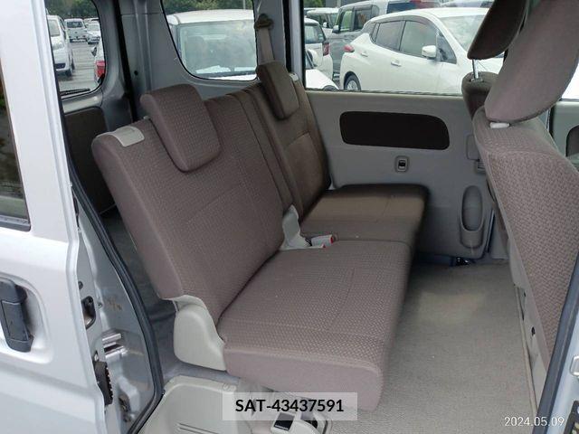 Suzuki EVERY 2019-05 297394-4