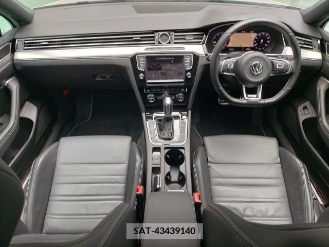VolksWagen PASSAT VARIANT 2017-03 298517-16