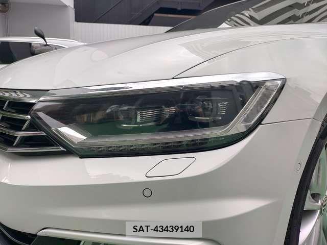 VolksWagen PASSAT VARIANT 2017-03 298517-10