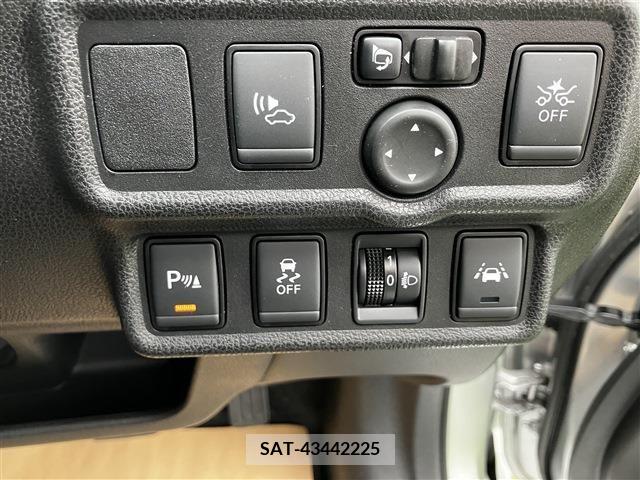Nissan NOTE 2019-03 280005-16