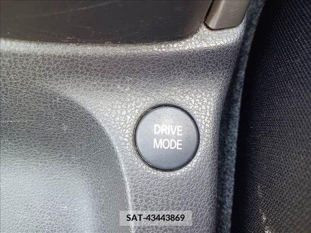 Nissan NOTE 2017-03 246372-12
