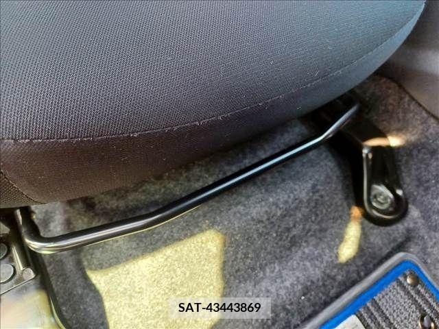 Nissan NOTE 2017-03 246372-23