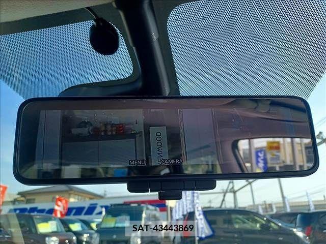Nissan NOTE 2017-03 246372-8