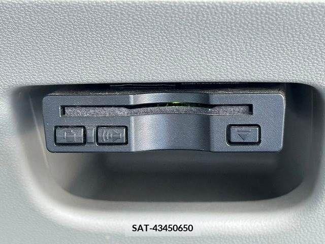 Daihatsu CAST 2018-05 309545-11