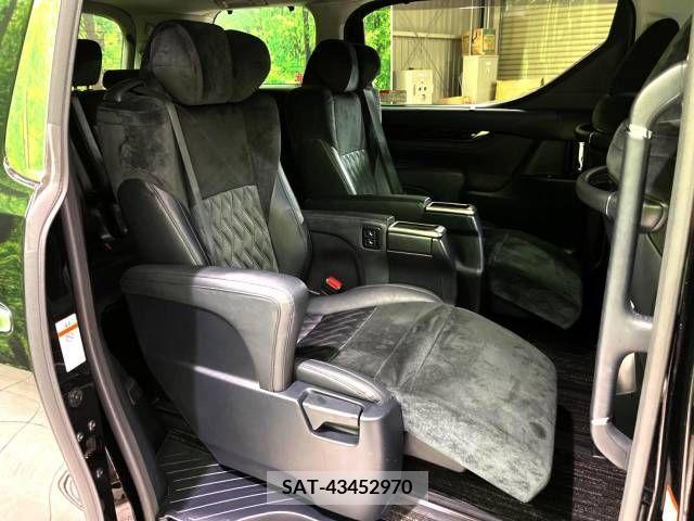 Toyota ALPHARD 2015-05 299282-18