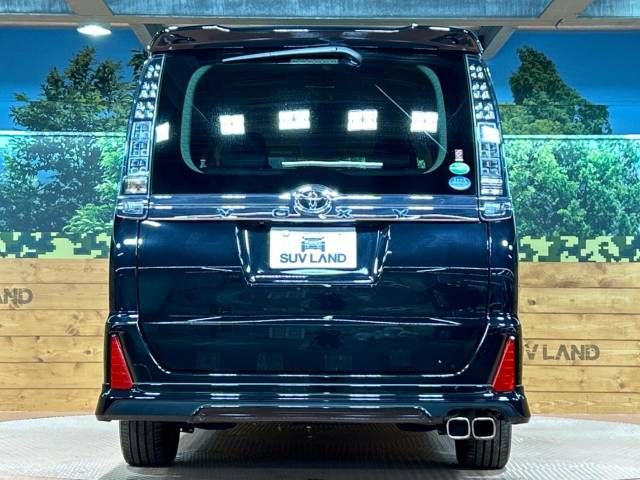 Toyota VOXY 2016-09 189672-15