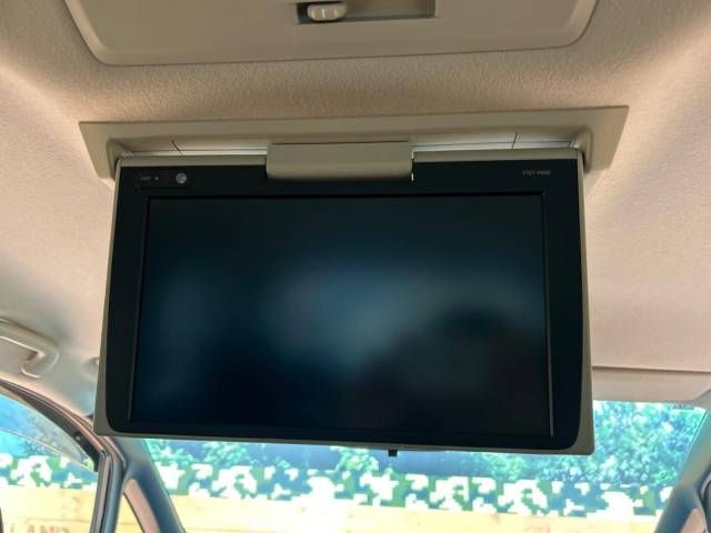 Toyota VOXY 2016-09 189672-4