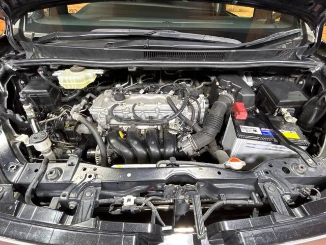 Toyota VOXY 2016-09 189672-18