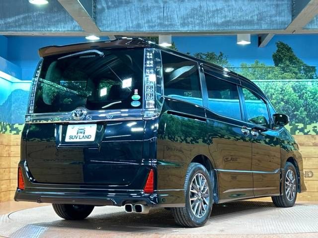 Toyota VOXY 2016-09 189672-17