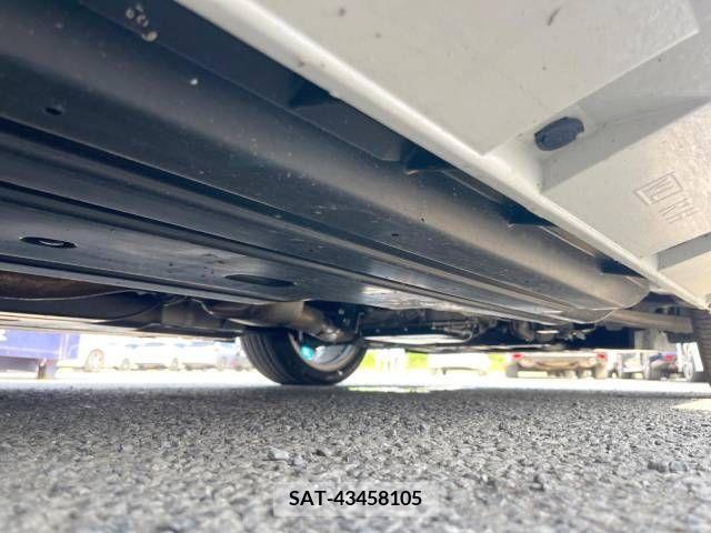 Subaru LEVORG 2017-09 348716-11