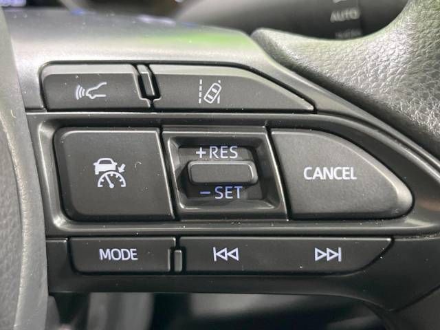 Toyota YARIS CROSS 2023-03 184116-4
