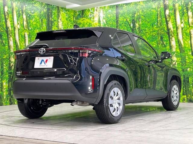 Toyota YARIS CROSS 2023-03 184116-17