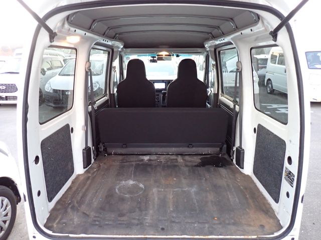 Daihatsu HIJET CARGO 2018-10 187731-9