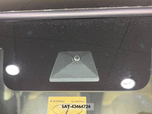 Honda N BOX 2022-12 241669-2