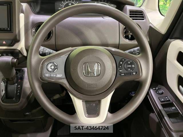 Honda N BOX 2022-12 241669-11