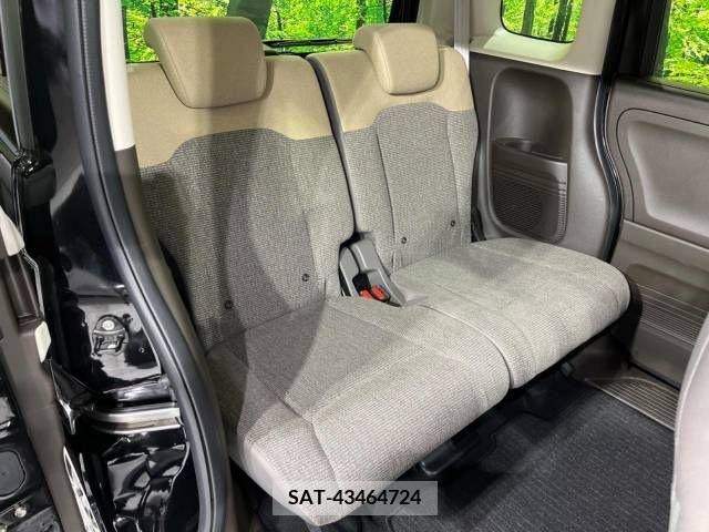 Honda N BOX 2022-12 241669-9